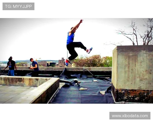 跑酷最初源自法国发展成为全球风靡的全民运动游戏起源揭秘